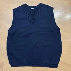 GU ネイビー Vネック ニットベスト