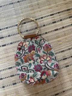 Item thumbnail for item c63c85f6-b728-4714-806a-6a19d525fcda