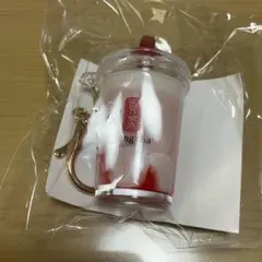 ゴンチャ いちご杏仁 キーホルダー