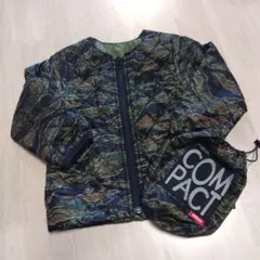 【美品】BREEZE 迷彩ダウンジャケット 袋付き 90cm