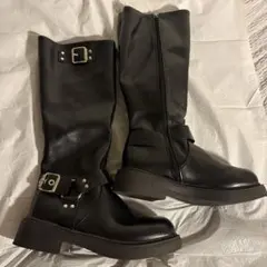 SHEIN ブーツのサムネイル
