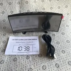 大画面湾曲LEDディスプレイ時計