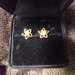 １８金ピアス