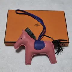 HERMES ロデオチャーム PM ピンク パープルのサムネイル