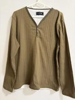 カーキ　メンズ　重ね着風　カットソー　長袖　Ｌ　しまむら　アベイル