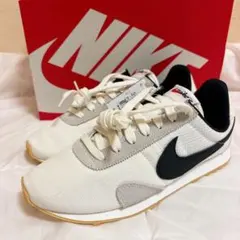 【新品】W NIKE PRE MONTREAL RACER VNTG レディース