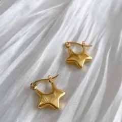 チタン ピアス 星 スター フープピアス ゴールド トゥデイフル 好きに