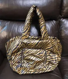 中古　ヒステリックグラマー　ゼブラ柄　ボストンバッグ ゴールド