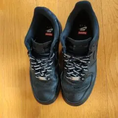 Nike Air Force 1 ブラック スニーカー