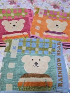 レインボーベア ループ付きハンドタオル 3枚セット