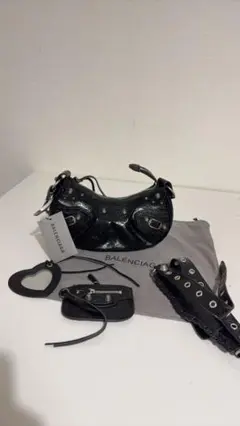 N級！ バレンシアガ Le Cagole XS ショルダーバッグ