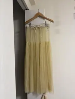 FOREVER 21 チュールスカート イエロー フリーサイズのサムネイル