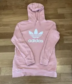 【週末お値下げ】adidas アディダス パーカーのサムネイル