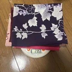 ピンク　赤　紫系はぎれ235g