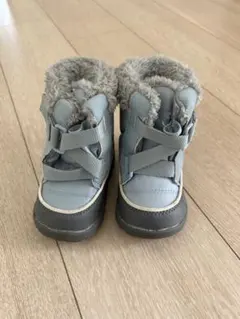 13.0cm IFME ベビーシューズ グレー ファー付き