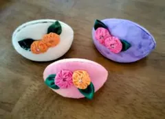 ハンドメイド ポーチ 3個セット 花飾り付き 卵型　パッチワーク