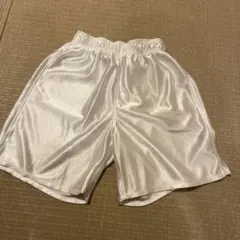 140 サッカー　半パン　パンツ　ズボン　白ズボン　白