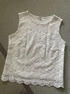 美品　ユニクロ　タンクトップ　キャミソールUアイボリー レース ノースリーブ　S