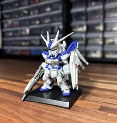 ガンダム　コンバージ　Hi-ν ガンダム GUNDAM CONVERGE