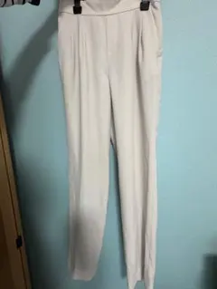 ライトベージュ ゴムウエスト