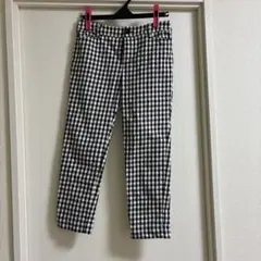 & by P&D チェック柄 クロップドパンツ 34のサムネイル