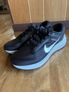 【未使用】Nike Air Zoom Structure 24 ブラック