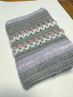 毛糸　文庫本ブックカバー　ハンドメイド