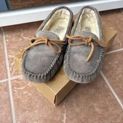 ugg モカシン