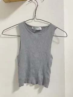 ZARA シルバーラメ　タンクトップ