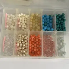 ビーズ　アクリル　パーツ　おまとめ
