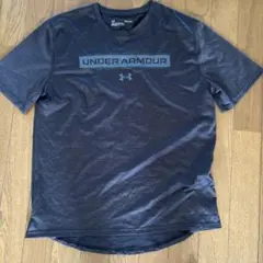 UNDER ARMOUR ダークグレー Tシャツ M