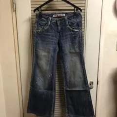 Item thumbnail for item c9d7ec0a-0692-4d4a-b09a-f23703e24609