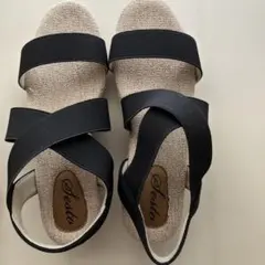 Sesto ストラップサンダル ブラック/ベージュ