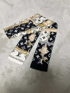 2025年最新】ヴィトンスカーフの人気アイテム - メルカリ