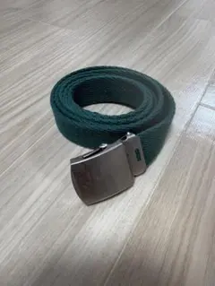 ダークグリーン 布製ベルト 金属バックル