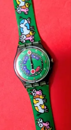 Swatch ウシさん　アナログ腕時計(新品未使用稼働品）元箱なども付属
