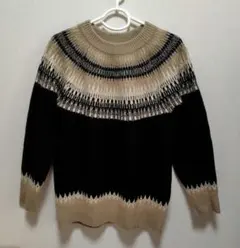 新品未使用☆シーズンリーズン　ノルディックニット　求心柄
