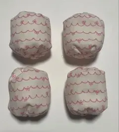 お手玉⭐︎俵型♪ハンドメイド　リボンピンク　4個セットのサムネイル