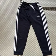 adidas 裏起毛長ズボン 140〜150 黒