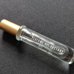 パフュームオイルファクトリー　No.01