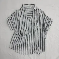 【新品タグ付き】AZUL BY MOUSSY ストライプ 半袖ブラウス 白黒