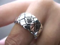 仁尾彫金『一つ星ダイヤ平打パイソンリング』ハンドメイド444 - メルカリ