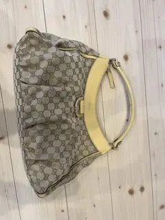 2026年最新】gucci 189833の人気アイテム - メルカリ