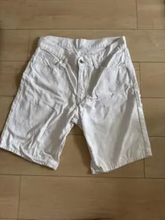 UNIQLO ホワイト ショートパンツ S