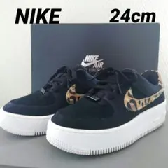 NIKE ナイキ エアフォースワン　レディース　24cm　レオパード　ヒョウ柄のサムネイル