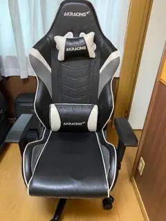 AKRACING チェアovertureブラック/ホワイト直接引き取り希望