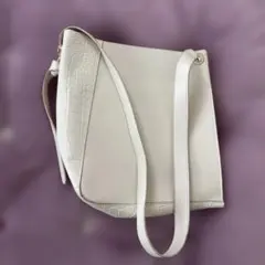 Item thumbnail for item 103b8064-6b36-47b1-8e14-7fc61fca28c5