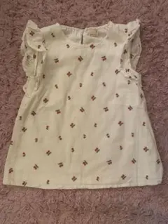 「美品」プティマイン　袖フリル　半袖　カットソー　さくらんぼ柄　130 女の子
