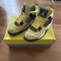 NIKE AIR JORDAN 4 RETRO エア ジョーダン 4 レトロ