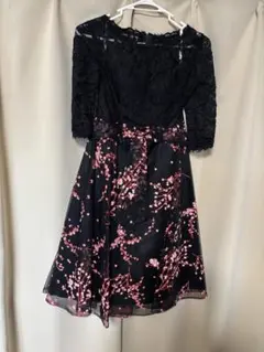 【美品】パーティードレス　花柄ワンピース